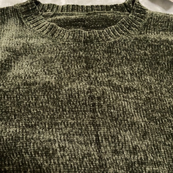 Cashmere crop top sweater - Picture 4 of 8